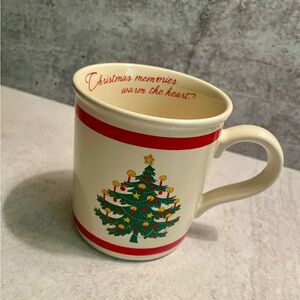 Christmas Memories Warm the Heart Coffee Cup Mug American Greetings Tree
